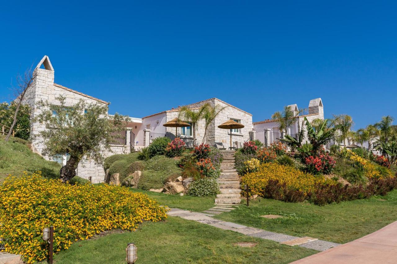 Hotel Cala Sinzias 4*